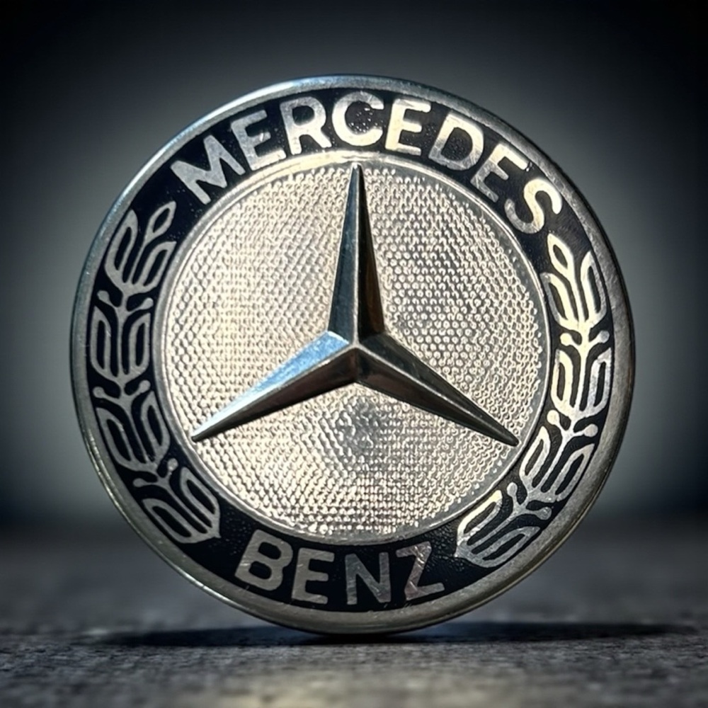 Mercedes Benz Blue & Silver Flat Front Hood Emblem Badge LAUREL WREATH Older